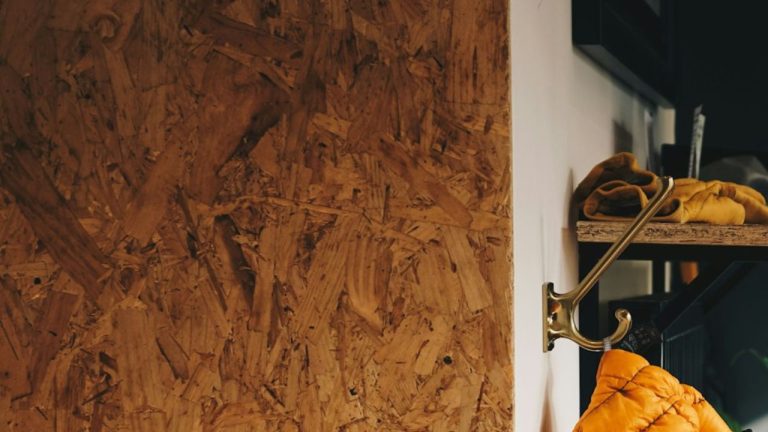 Plancher en aggloméré ou OSB